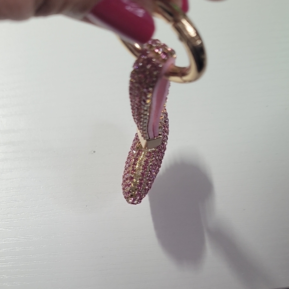 Pink Heart Keychain Accessory - Picture 3 of 3